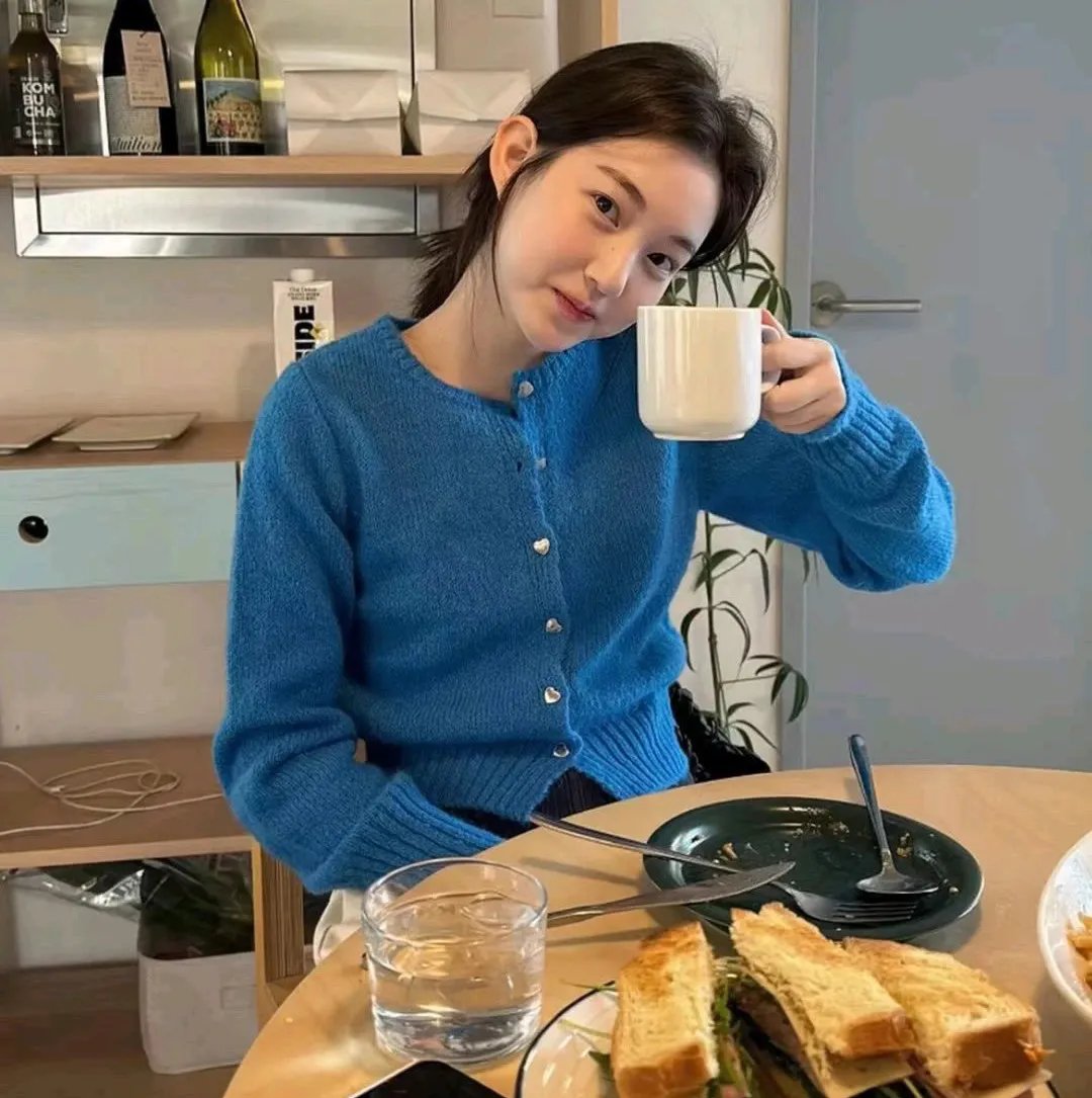 尤莉亚老师的红线